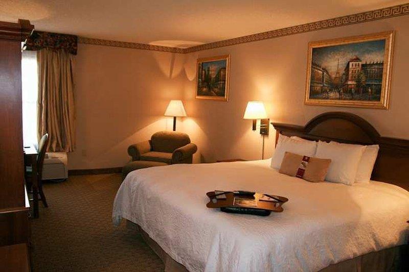Country & By Radisson, Portland, Tx Hotel