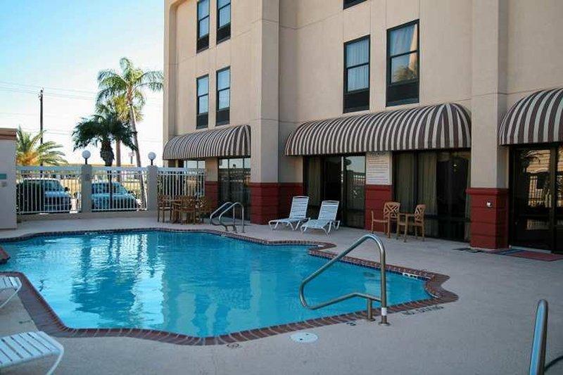 Country & By Radisson, Portland, Tx Portland